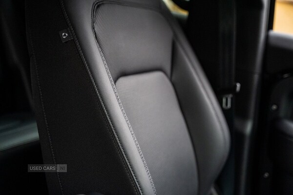 Used Land Rover Defender 2025 for sale - 77684861: Photo 91