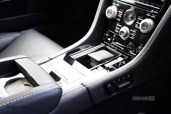 Used Aston Martin DBS 2009 for sale - 72983934: Photo 33