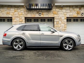 Used Bentley Bentayga 2016 for sale - 78637359: Photo