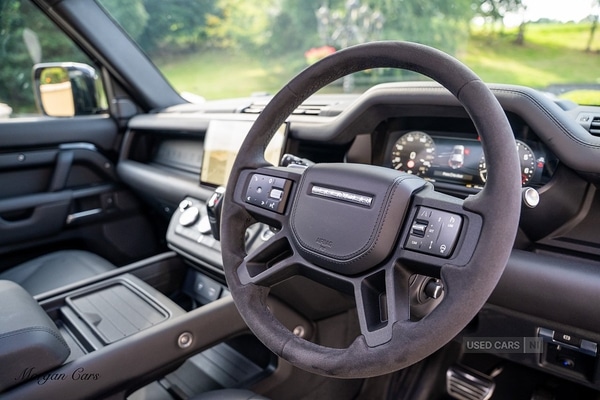 Used Land Rover Defender 2022 for sale - 77132394: Photo 46