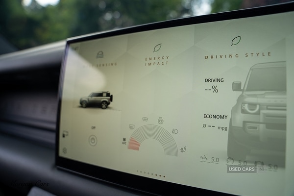 Used Land Rover Defender 2022 for sale - 77132394: Photo 71