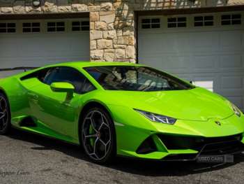2022 - 5.2 V10 640 2dr Auto AWD