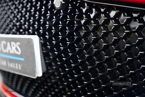 Used Aston Martin DBS 2019 for sale - 76998543: Photo 40