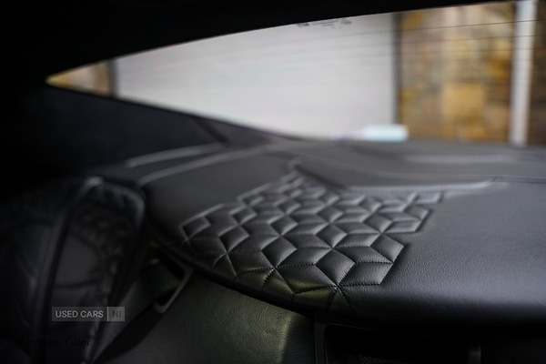 Used Aston Martin DBS 2019 for sale - 76998543: Photo 64