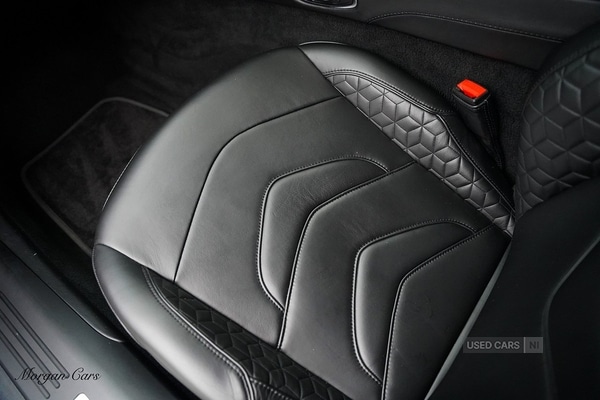 Used Aston Martin DBS 2019 for sale - 76998543: Photo 69