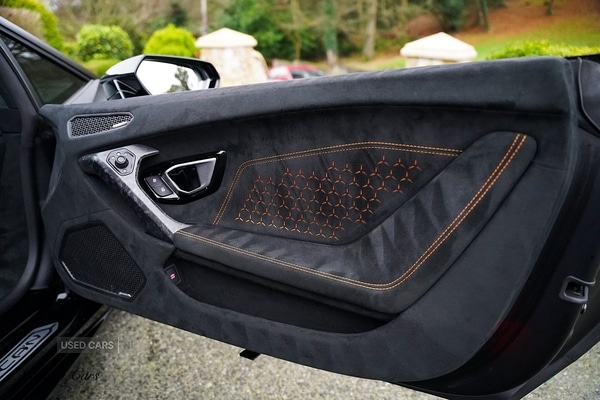 Used Lamborghini Huracan 2018 for sale - 77082245: Photo 44