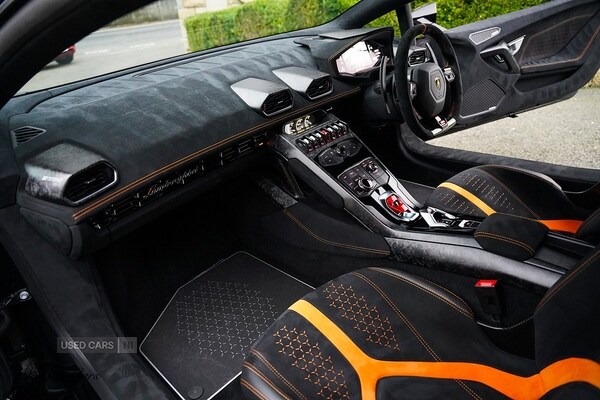 Used Lamborghini Huracan 2018 for sale - 77082245: Photo 55