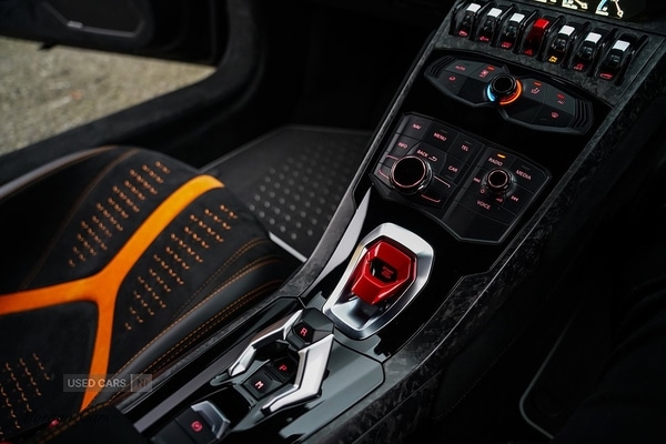 Used Lamborghini Huracan 2018 for sale - 77082245: Photo 66