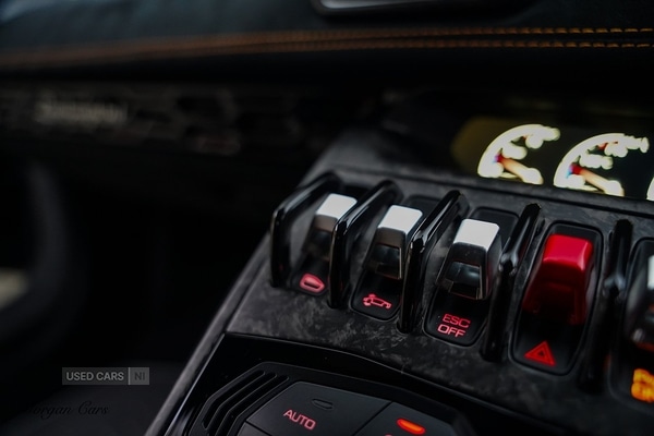 Used Lamborghini Huracan 2018 for sale - 77082245: Photo 68