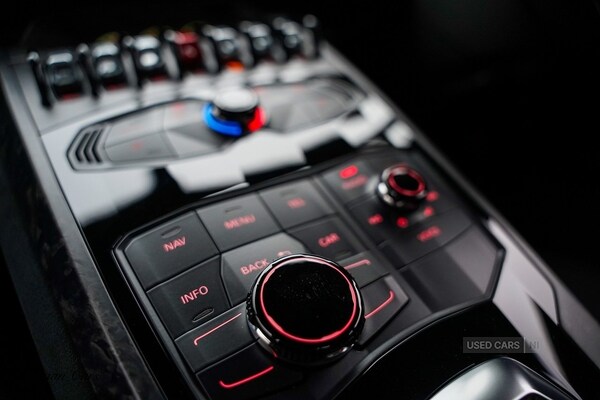 Used Lamborghini Huracan 2018 for sale - 77082245: Photo 80