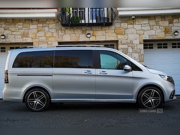 Used Mercedes-Benz V-Class 2025 for sale - 77599431: Photo