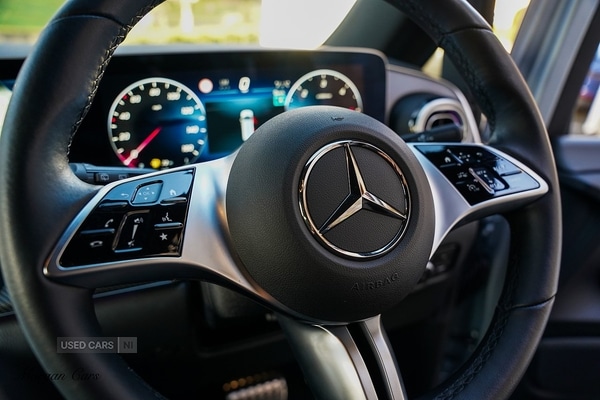 Used Mercedes-Benz V-Class 2025 for sale - 77599431: Photo 47