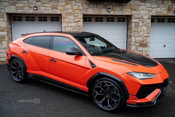 Used Lamborghini Urus 2023 for sale - 77441656: Photo 2