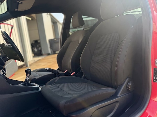 Used Ford Fiesta 2018 for sale - 74607367: Photo 15