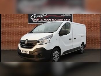 Renault Trafic feature image