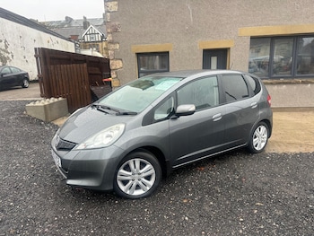 Used Honda Jazz 2013 for sale - 79033849: Photo