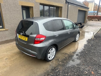 Used Honda Jazz 2013 for sale - 79033849: Photo