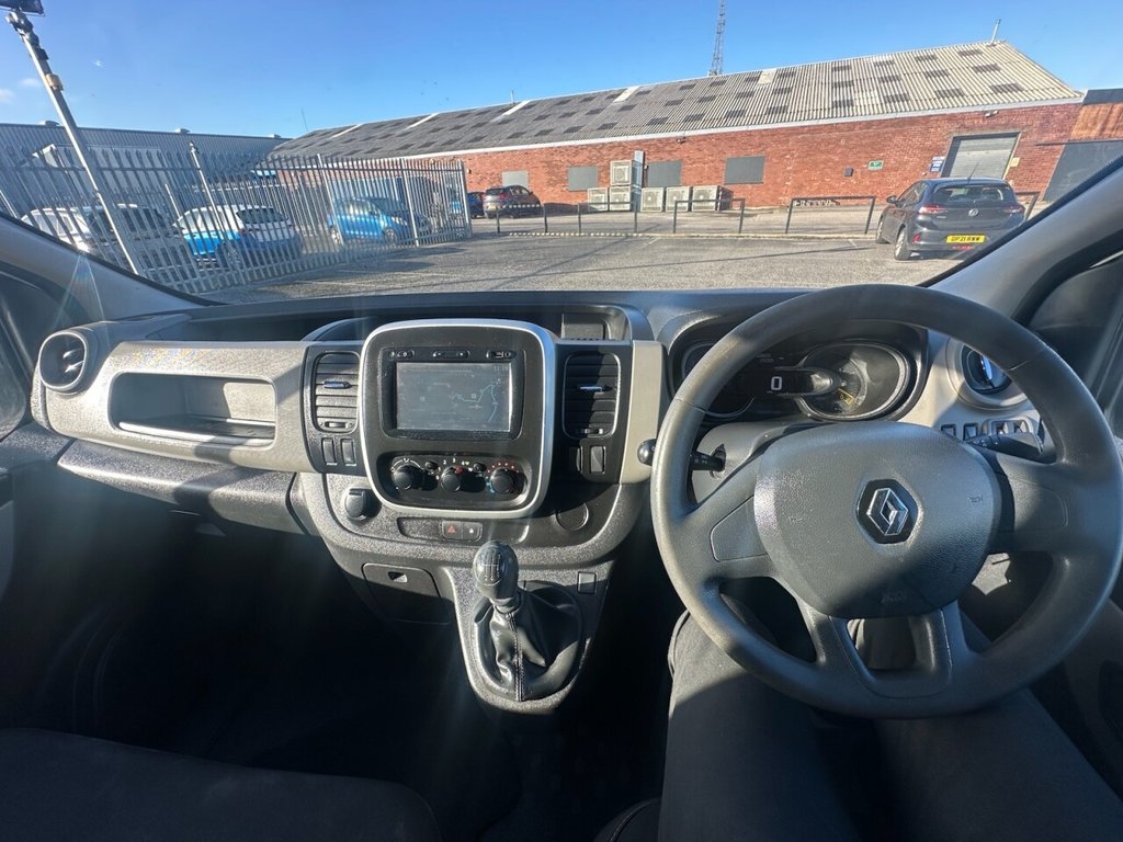 Used Renault Trafic 2016 for sale - 76604745: Photo 10