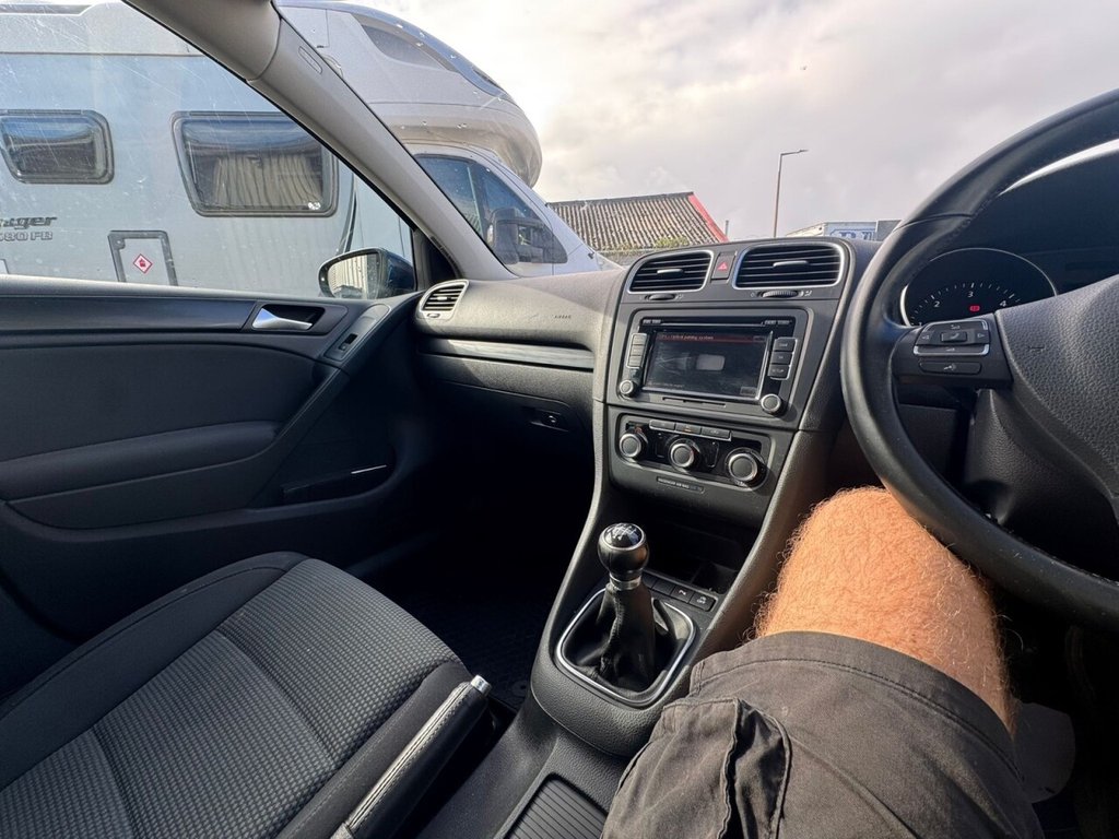 Used Volkswagen Golf 2011 for sale - 76118661: Photo 13