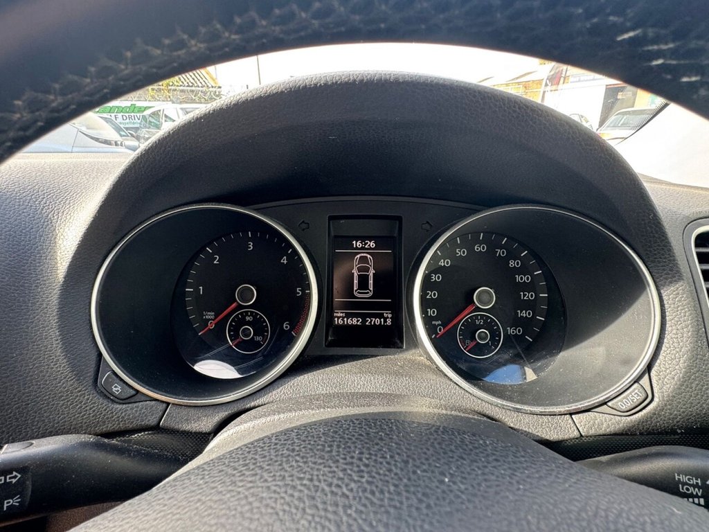 Used Volkswagen Golf 2011 for sale - 76118661: Photo 22