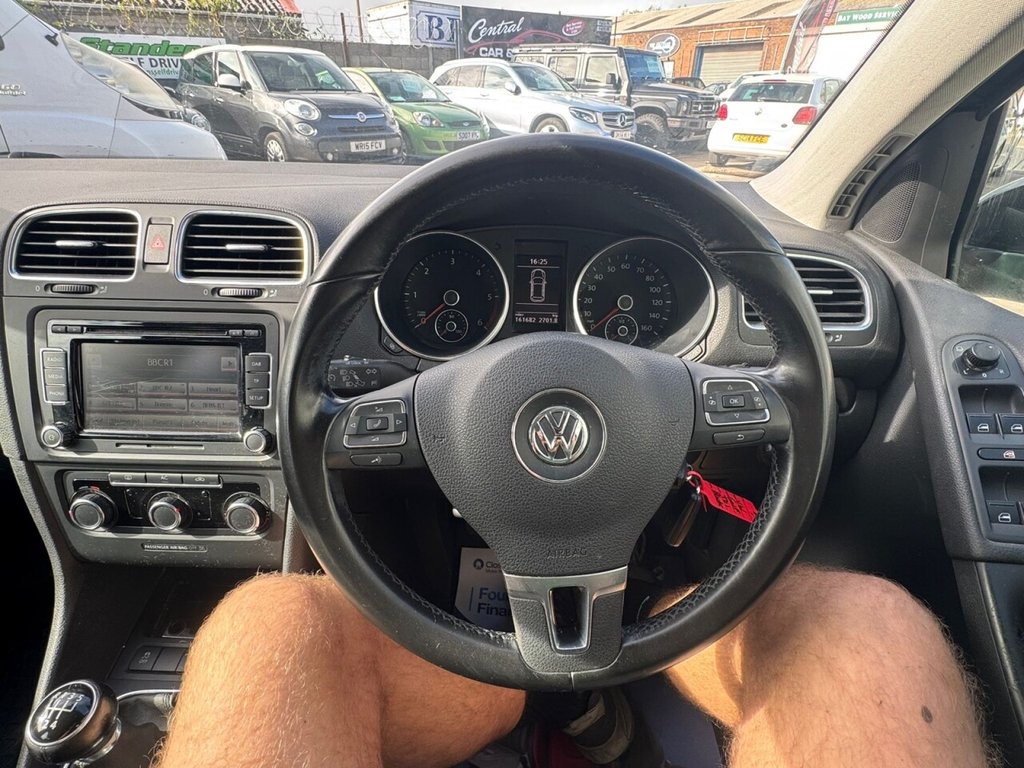 Used Volkswagen Golf 2011 for sale - 76118661: Photo 28