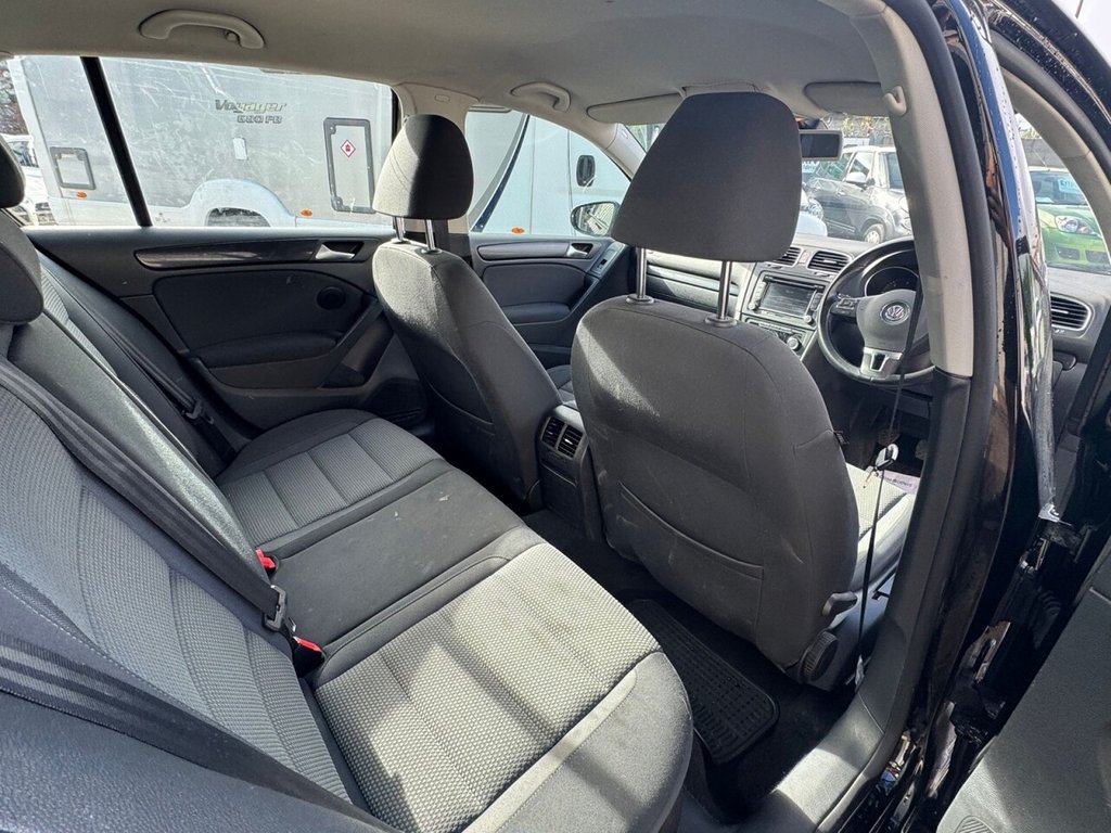 Used Volkswagen Golf 2011 for sale - 76118661: Photo 34