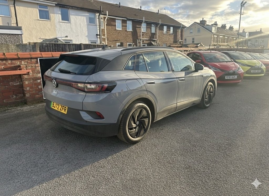 Used Volkswagen ID.4 2022 for sale - 77087627: Photo 4