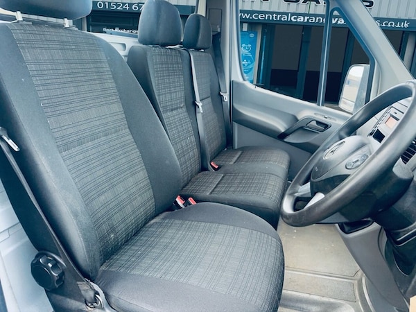 Used Mercedes-Benz Sprinter 2017 for sale - 73034012: Photo 10