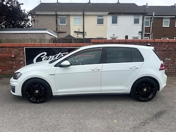 Used Volkswagen Golf 2016 for sale - 79033831: Photo