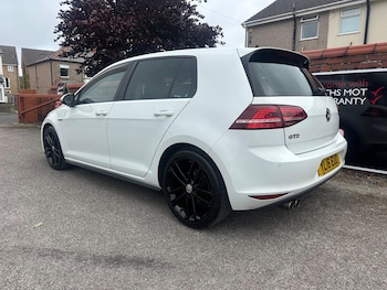 Used Volkswagen Golf 2016 for sale - 79033831: Photo