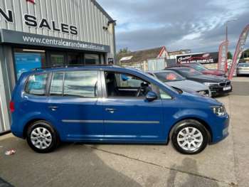 Used Volkswagen Touran 2011 for sale - 73033960: Photo