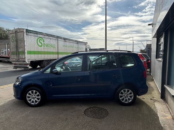 Used Volkswagen Touran 2011 for sale - 73033960: Photo 5