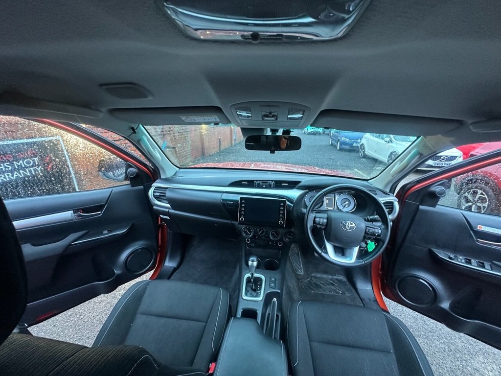 Used Toyota Hilux 2023 for sale - 76867913: Photo 17