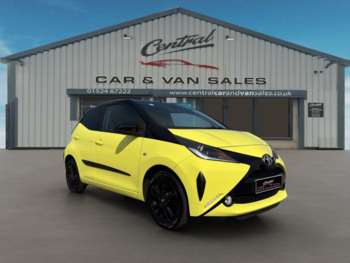 2016 (66) - 1.0 VVT-i x-cite 3 Yellow Bi-Tone Hatchback 5dr Petrol Manual Euro 6 (68 ps