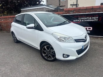 Used Toyota Yaris 2013 for sale - 79193486: Photo