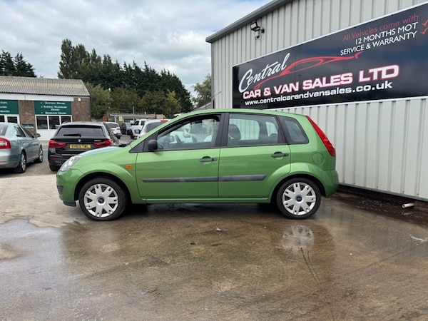 Used Ford Fiesta 2007 for sale - 74570289: Photo 8