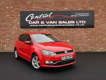 Used Volkswagen Polo 2016 for sale - 79033623: Photo