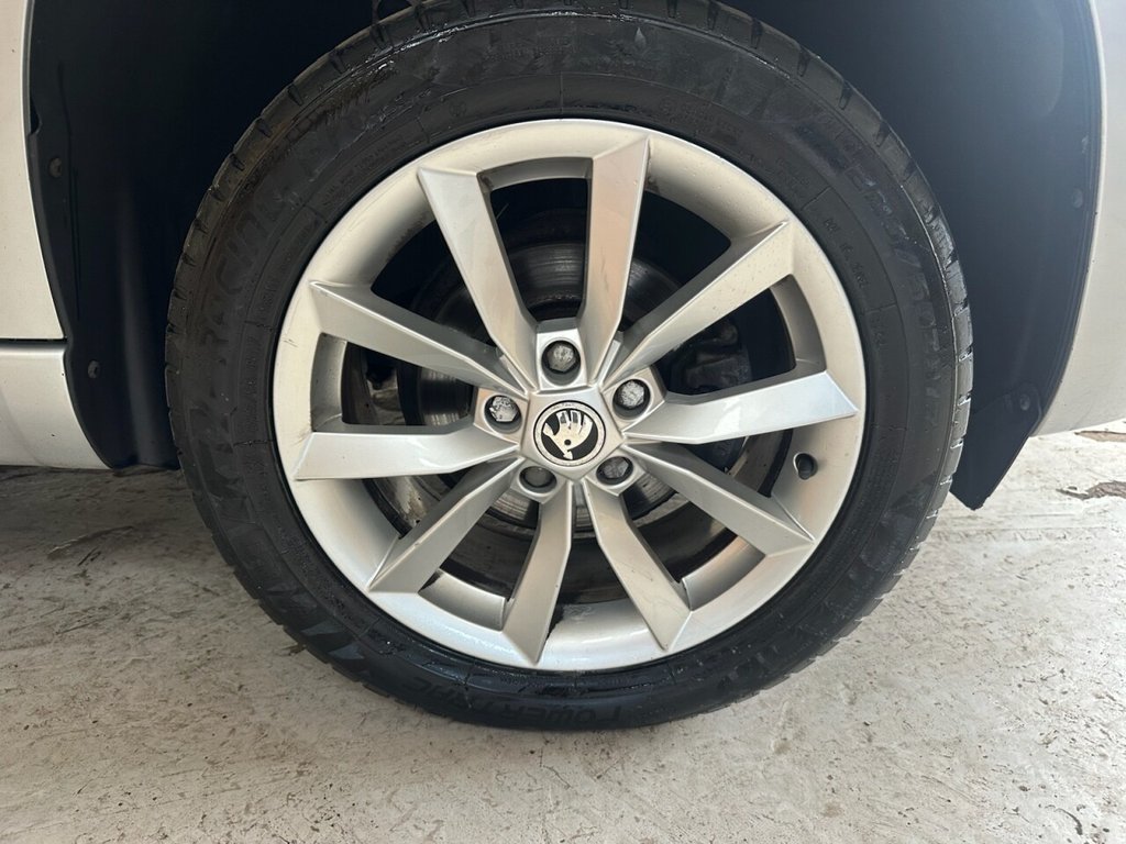 Used Skoda Yeti 2015 for sale - 76279606: Photo 9