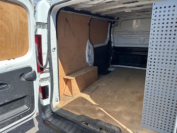 Used Renault Trafic 2021 for sale - 79033631: Photo