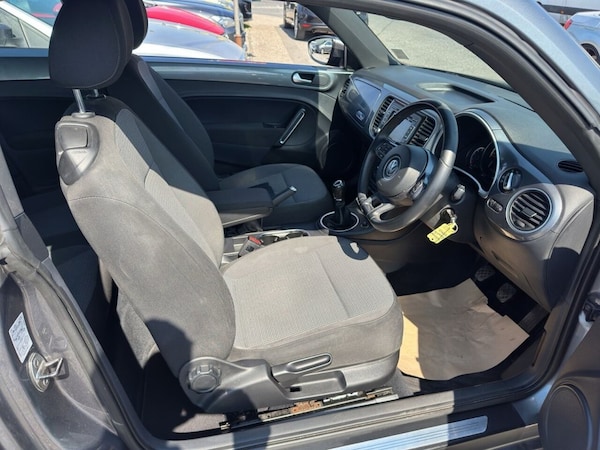 Used Volkswagen Beetle 2014 for sale - 74529322: Photo 27