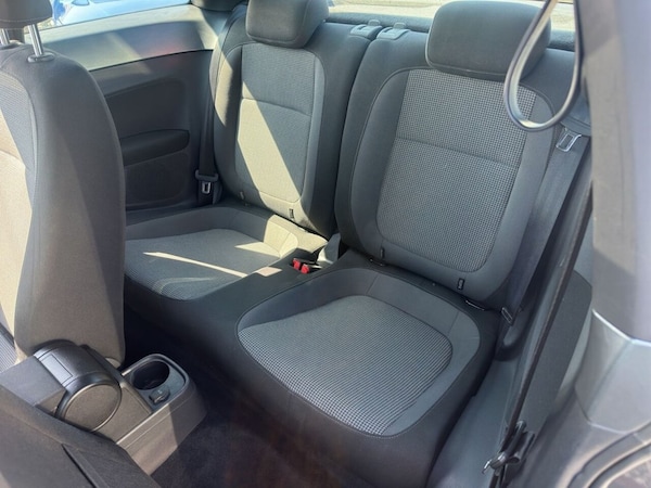 Used Volkswagen Beetle 2014 for sale - 74529322: Photo 35