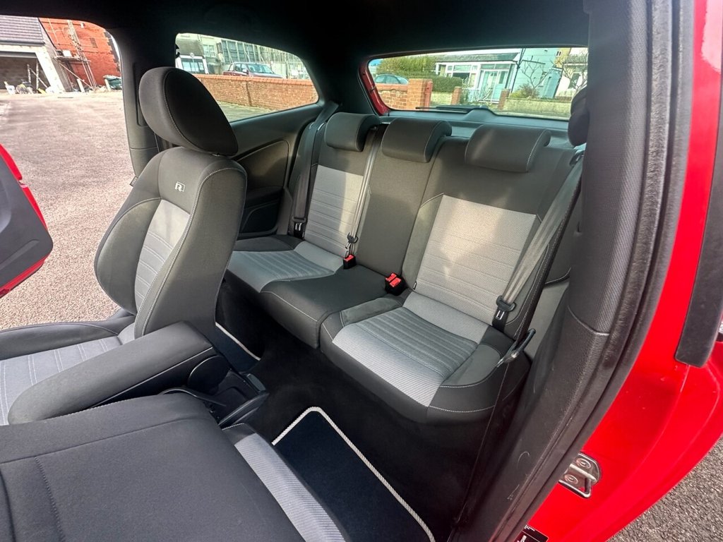 Used Volkswagen Polo 2016 for sale - 76934699: Photo 15