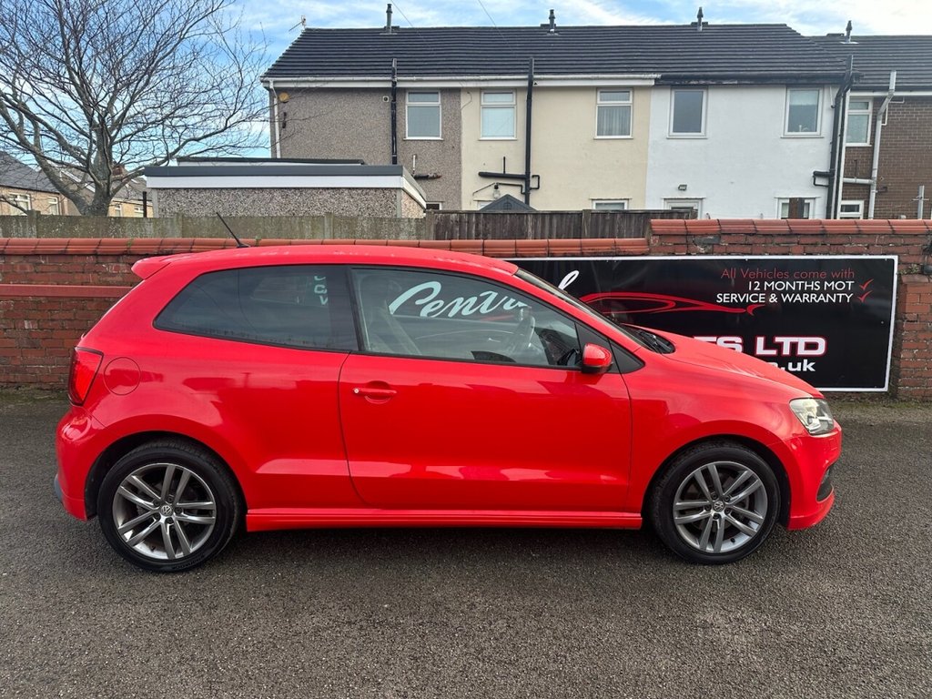 Used Volkswagen Polo 2016 for sale - 76934699: Photo 2