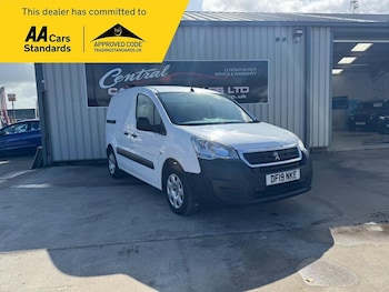 Used Peugeot Partner 2019 for sale - 76068915: Photo