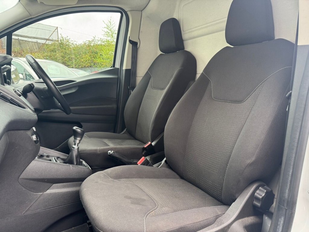 Used Ford Transit Courier 2020 for sale - 76163472: Photo 15