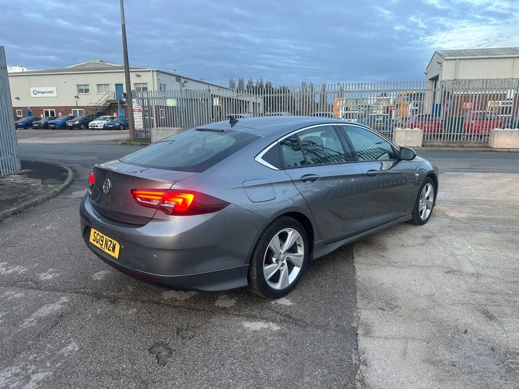 Used Vauxhall Insignia 2019 for sale - 76481812: Photo 3