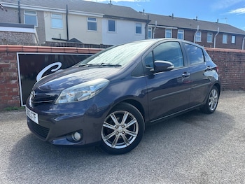 Used Toyota Yaris 2012 for sale - 79193485: Photo