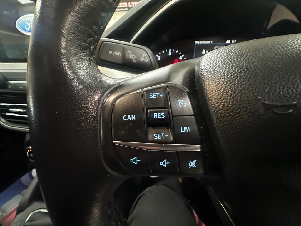 Used Ford Focus 2019 for sale - 76417205: Photo 5