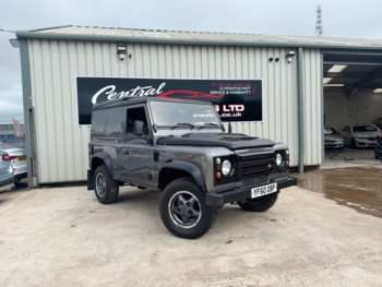 Used Land Rover Defender 2010 for sale - 73034000: Photo