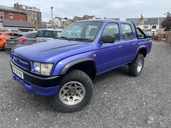 Used Toyota Hilux 2000 for sale - 79034130: Photo